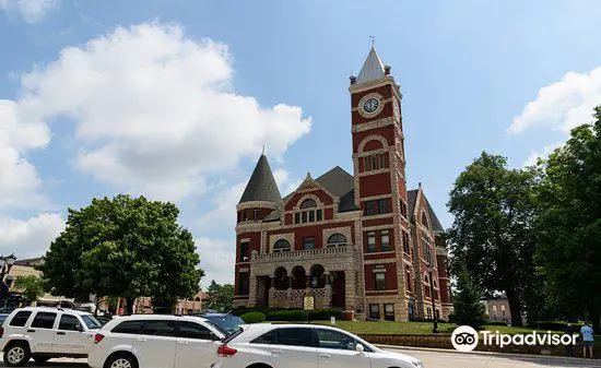 Green County Courthouse