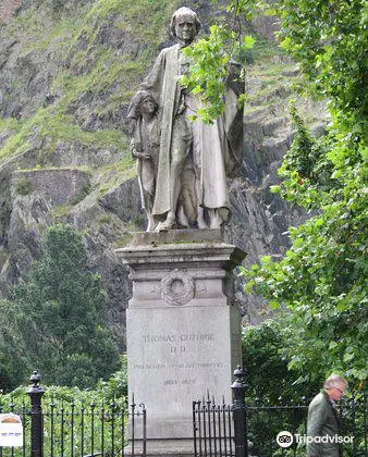 Statue of Thomas Guthrie