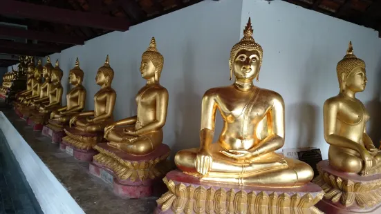 Wat Phra Sri Rattana Mahathat Suphanburi