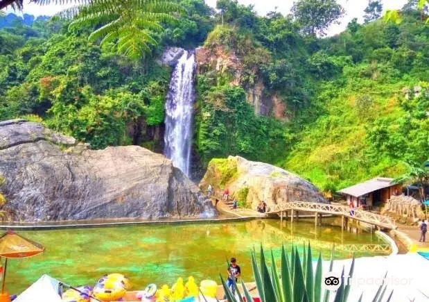 Bidadari Waterfall