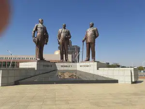 Three Chiefs' Statues