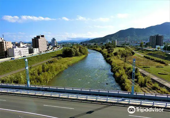 幌平橋