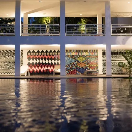 Lepic Villa Hotel