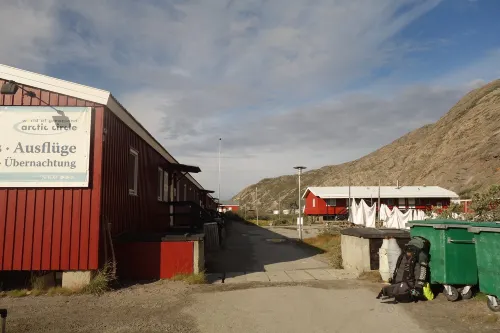 Polar Lodge - parking