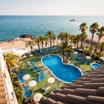 Caprici Beach Hotel & Spa
