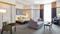 Hotel & Spa Vacances Bleues le Splendid Hotels in 