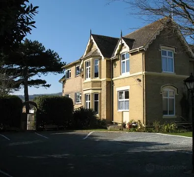The Kenbury B&B Отели в г. Шанклин