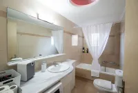 A&J Apartments or Rooms Athens airport