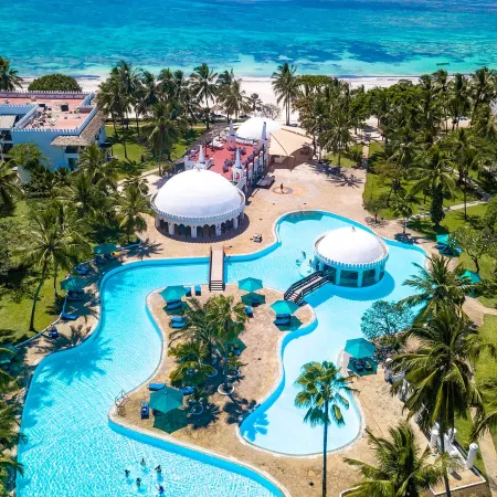 Southern Palms Beach Resort