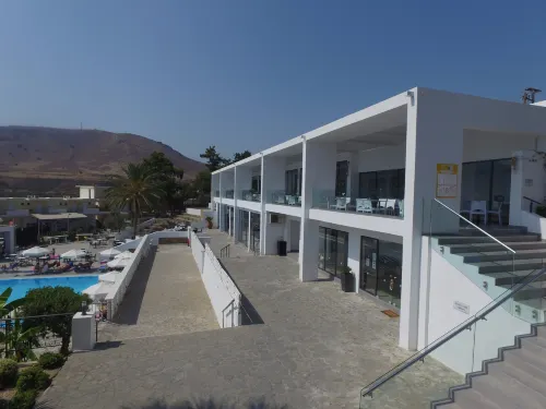Aiora Resort