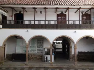 Museo Nacional de Etnografía y Folklore (MUSEF)