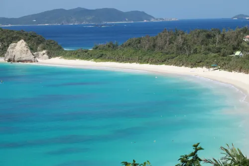 Reef Inn Kuniyoshi Hotels in Tokashiki