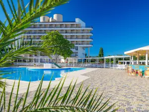 Alean Family Biarritz Hotel