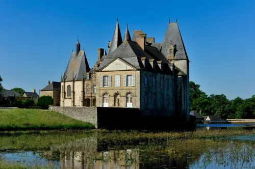 Logis Hôtel Restaurant Relais du Gué de Selle Hotel a Mayenne