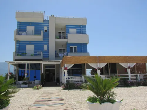 Blue Paradise Hotel