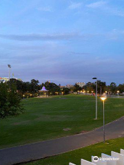 Graduates Oval