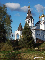 Yard of Holy Trinity Stefano-Makhrishchskiy Monastery