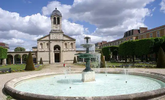 Hotels near Chapelle Notre Dame de l'Annonciation