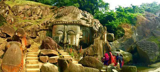 Hotels near Unakoti