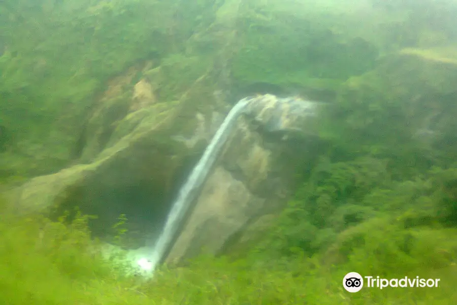 Kawangan Waterfall