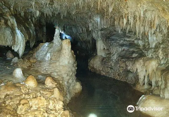 Cantabon Cave