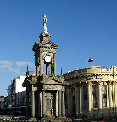 Hotels near South African War Memorial