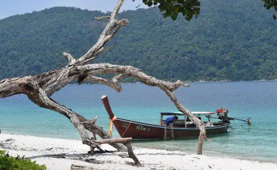 Hotels near Mueang Satun Exercise Park