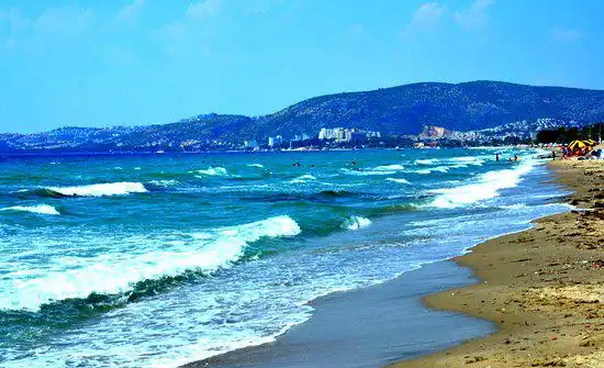 Hotels near Uzun Plaj
