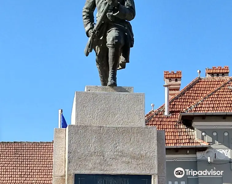 Unknown Soldier Statue