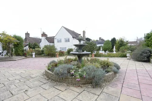 Meryan House Hotel