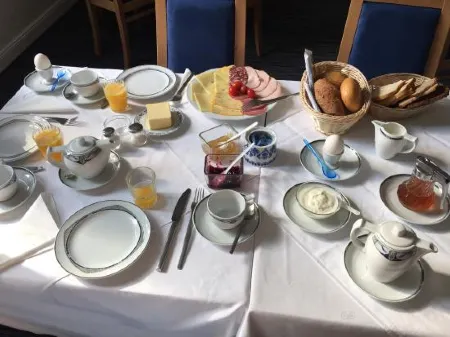 Hotel Silke Отели рядом с достопримечательностью «Mindocino»