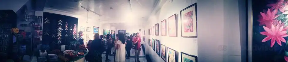 Hotels near GATXS Art Gallery & Framing Shop