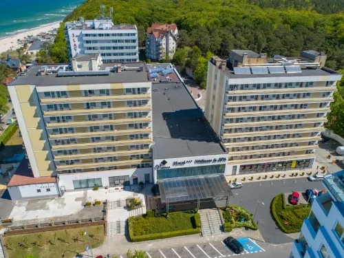 Vestina Wellness & Spa Hotel Hotels in Wiselka