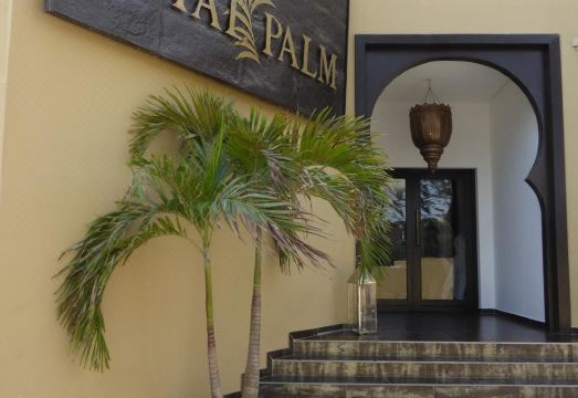 Royal Palm - Housity