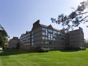 費城福吉谷希爾頓安泊飯店（Embassy Suites Philadelphia Valley Forge）