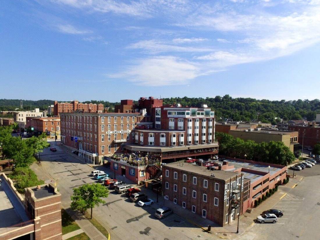 St James Hotel A Historic Hotel Of America Red Wing Updated 22 Room Price Reviews Deals Trip Com