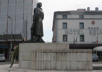 Monumento Al Generale Giardino