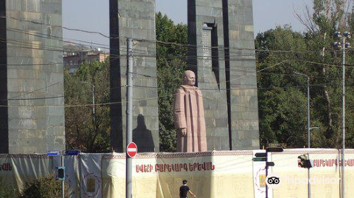 Alexander Myasnikyan Statue