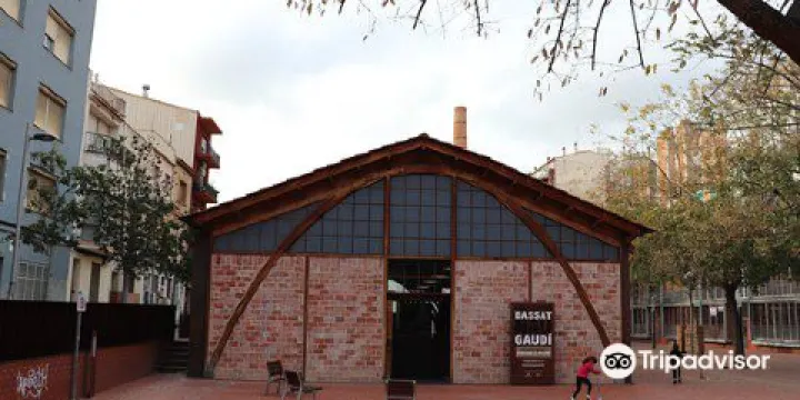 高迪建築 - 馬塔羅現代藝術展館