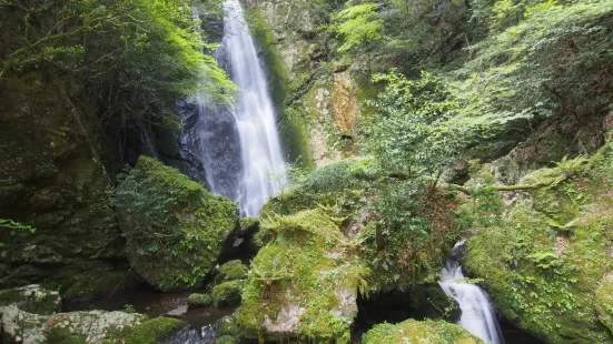 Nagasawa Falls