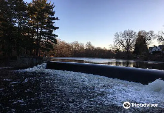 South Natick Dam Park