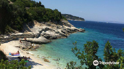 Kloni Gouli Beach