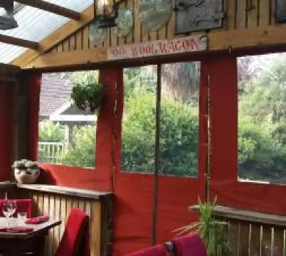Redcliff Restaurant and bar