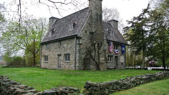 Henry Whitfield State Museum