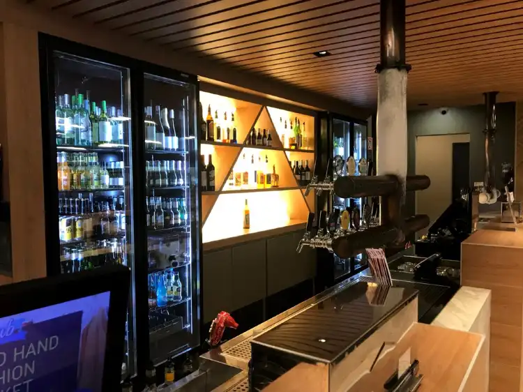 Hotels in Old Bar