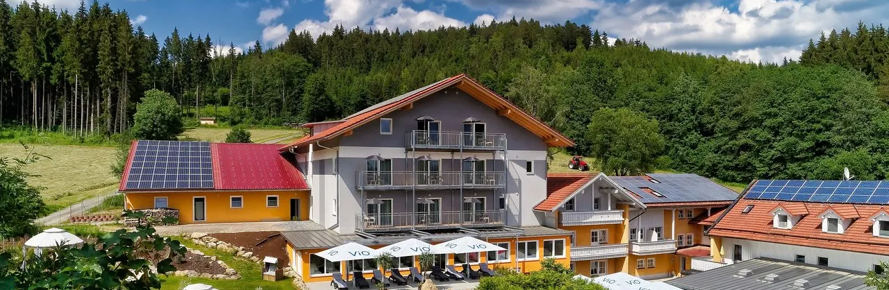 Four-Star Hotels