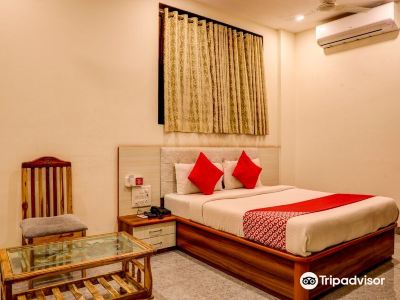 OYO Flagship 26570 Satyam Hospitality