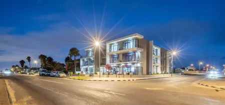 Flamingo Villas Boutique Hotel