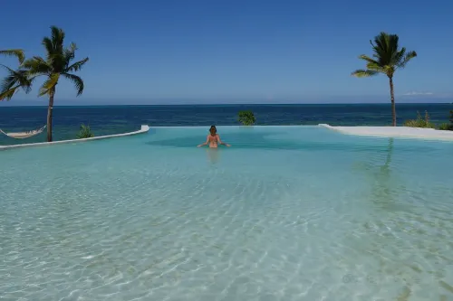 Zanbluu Beach Hotel - Parkplatz