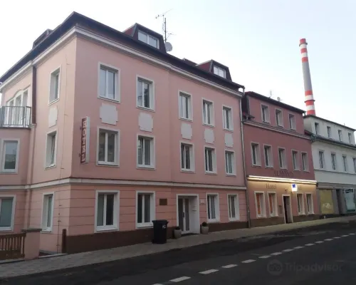 Almond Hotels in Teplice